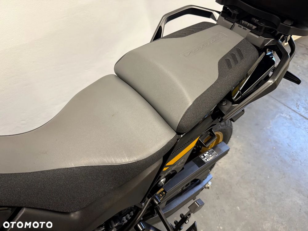 Suzuki V-STROM - 25