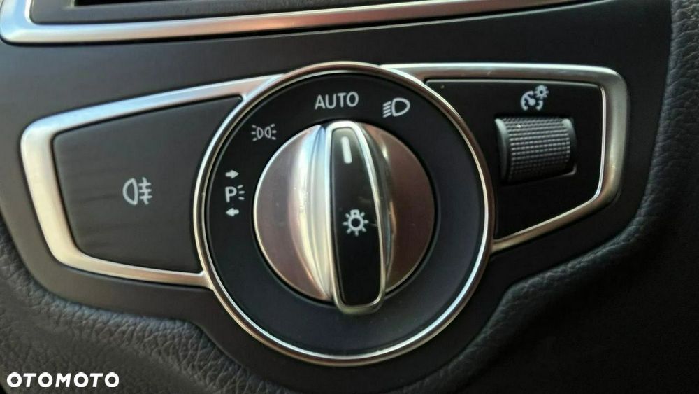 Mercedes-Benz Klasa C - 26