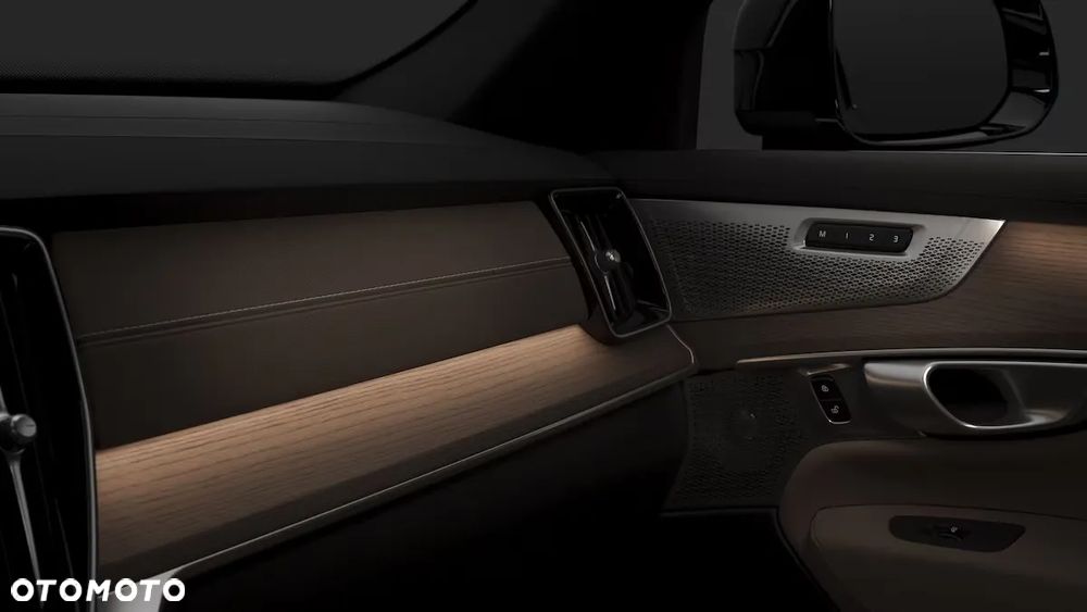 Volvo XC 90 B5 B AWD Ultra Bright 7os - 12