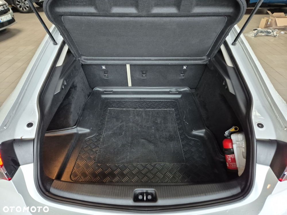 Opel Insignia 1.5 T Elite S&S - 25