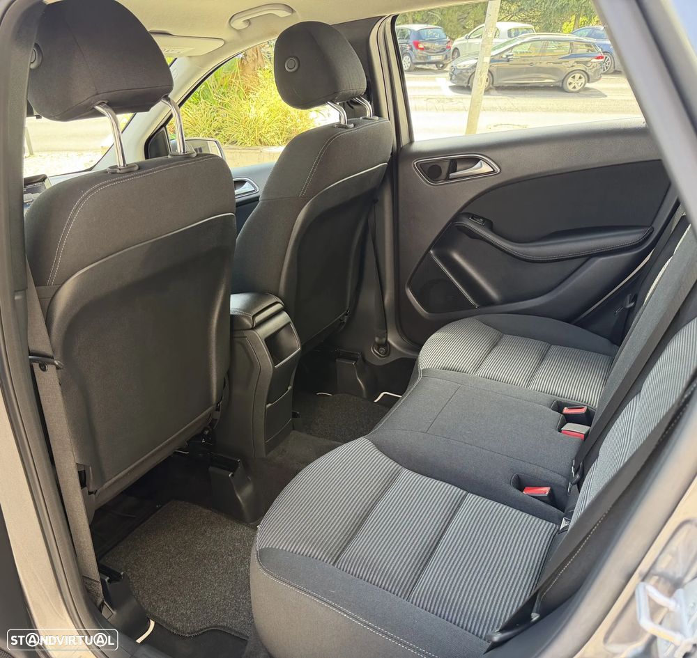 Mercedes-Benz B 160 CDI Style - 23