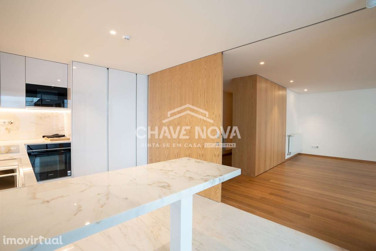 Moradia V4 Duplex C/ Piscina no Bairro da Vilarinha, Porto - Grande imagem: 5/25