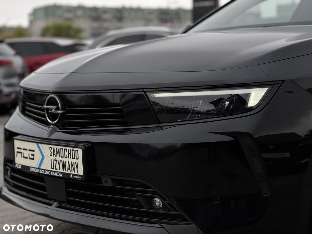 Opel Astra 2023 photo 4