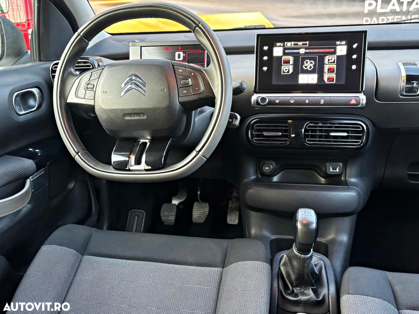 Citroën C4 Cactus PureTech 82 Business Class - 5