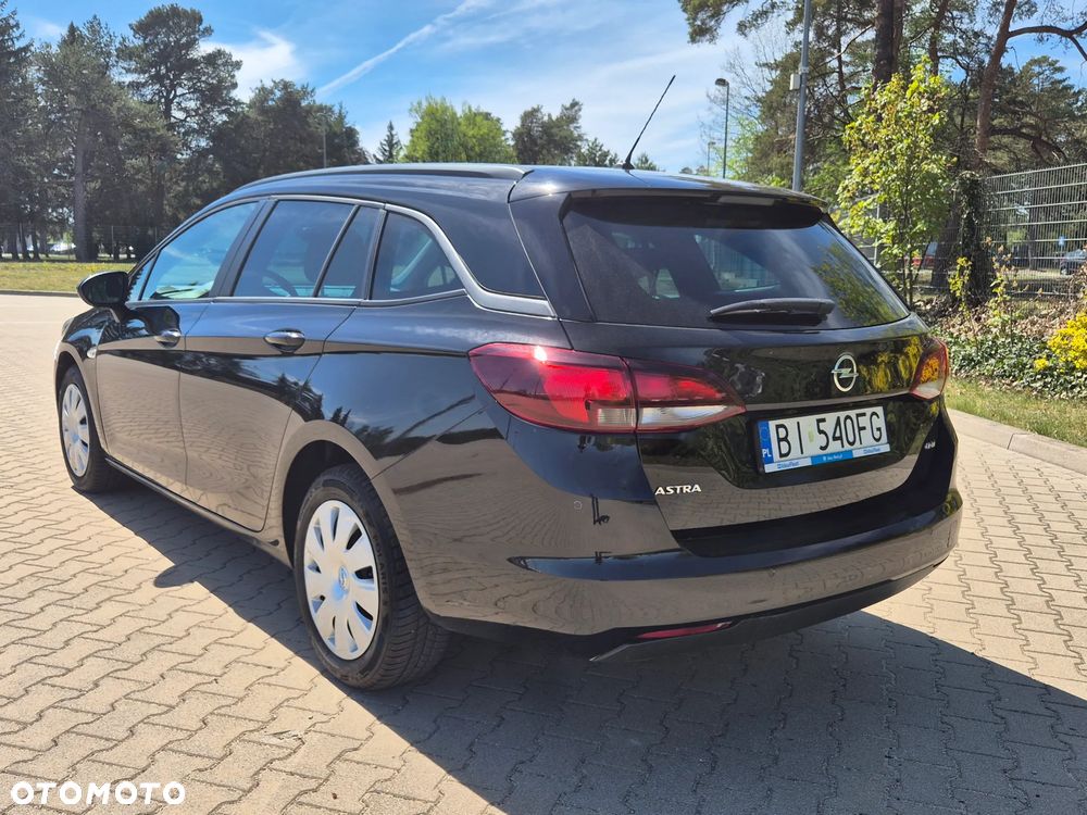 Opel Astra 1.6 D (CDTI) Start/Stop Dynamic - 5