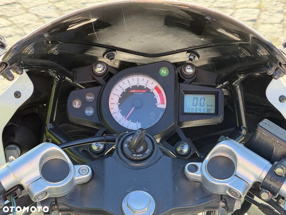 Yamaha TZR - 5