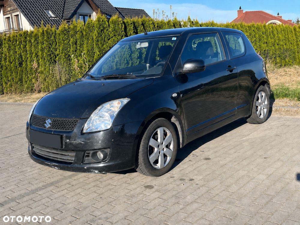 Suzuki Swift 1.3 Classic - 1