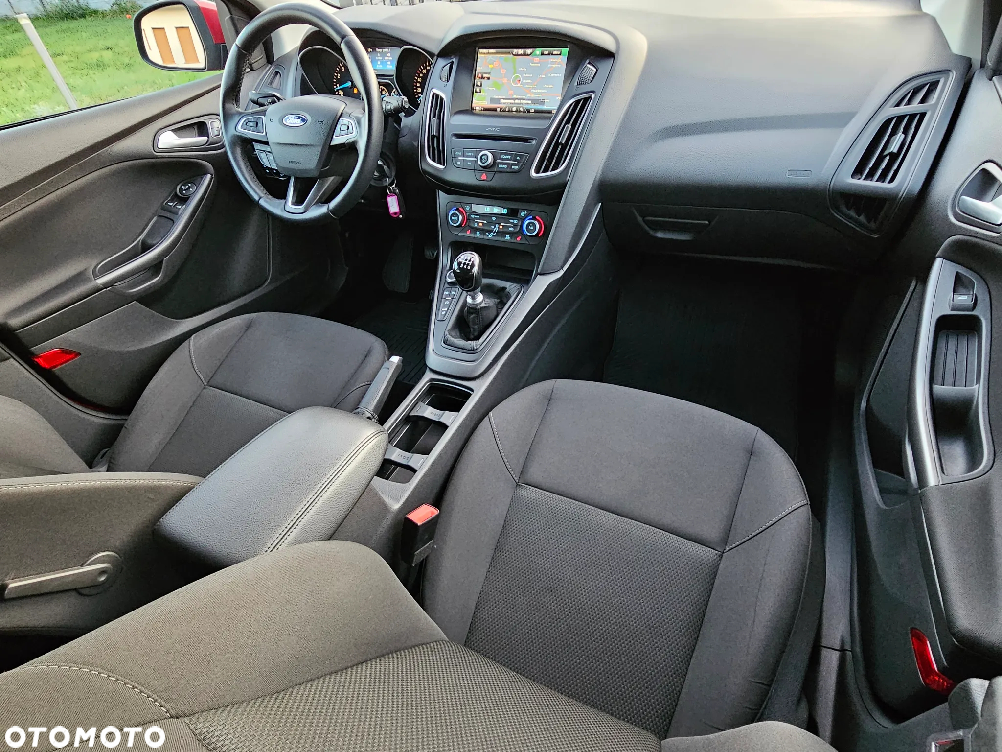 Ford Focus Turnier 1.0 EcoBoost Start-Stopp-System ACTIVE X - 25