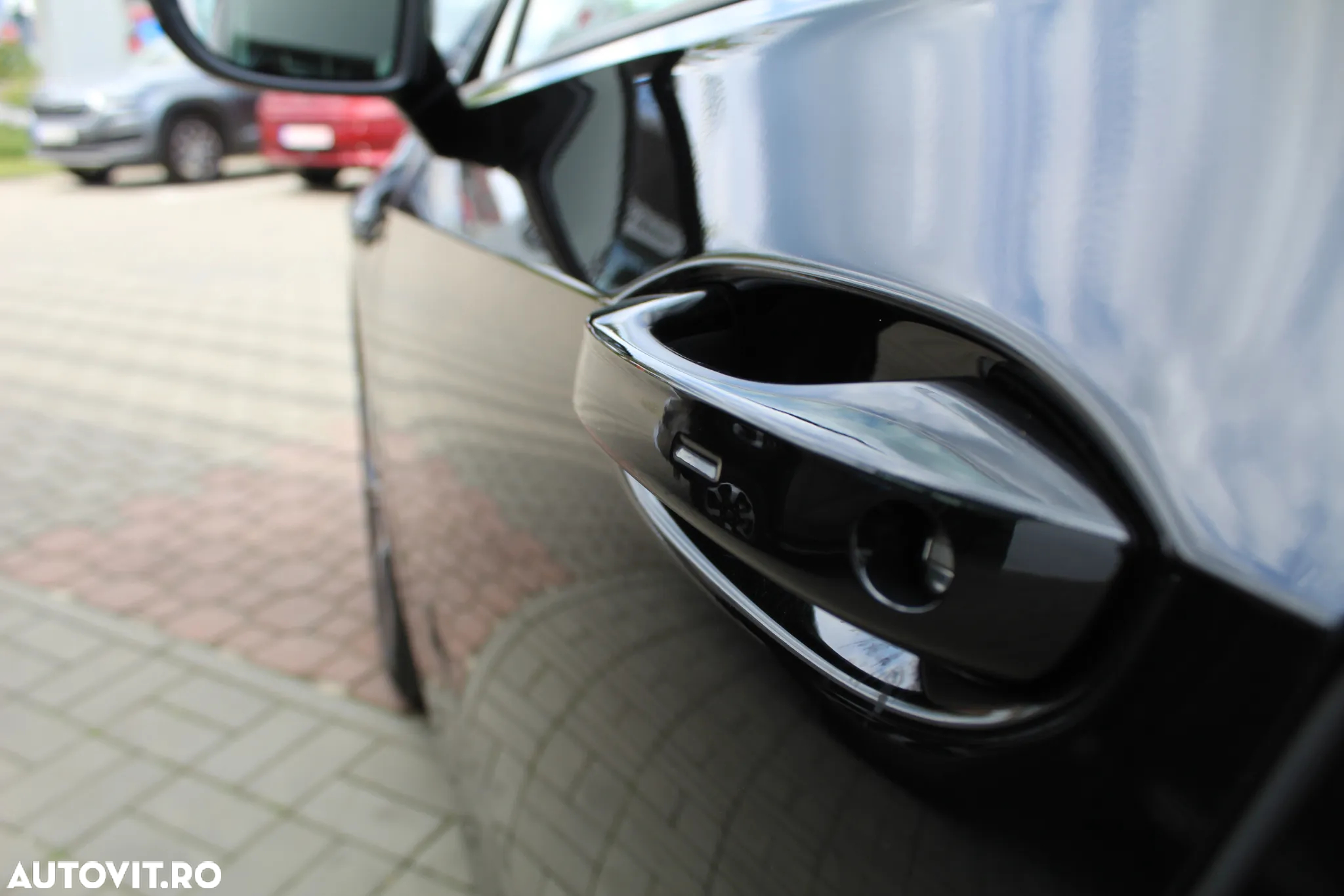 Volkswagen Golf 2.0 TDI DSG Life - 12