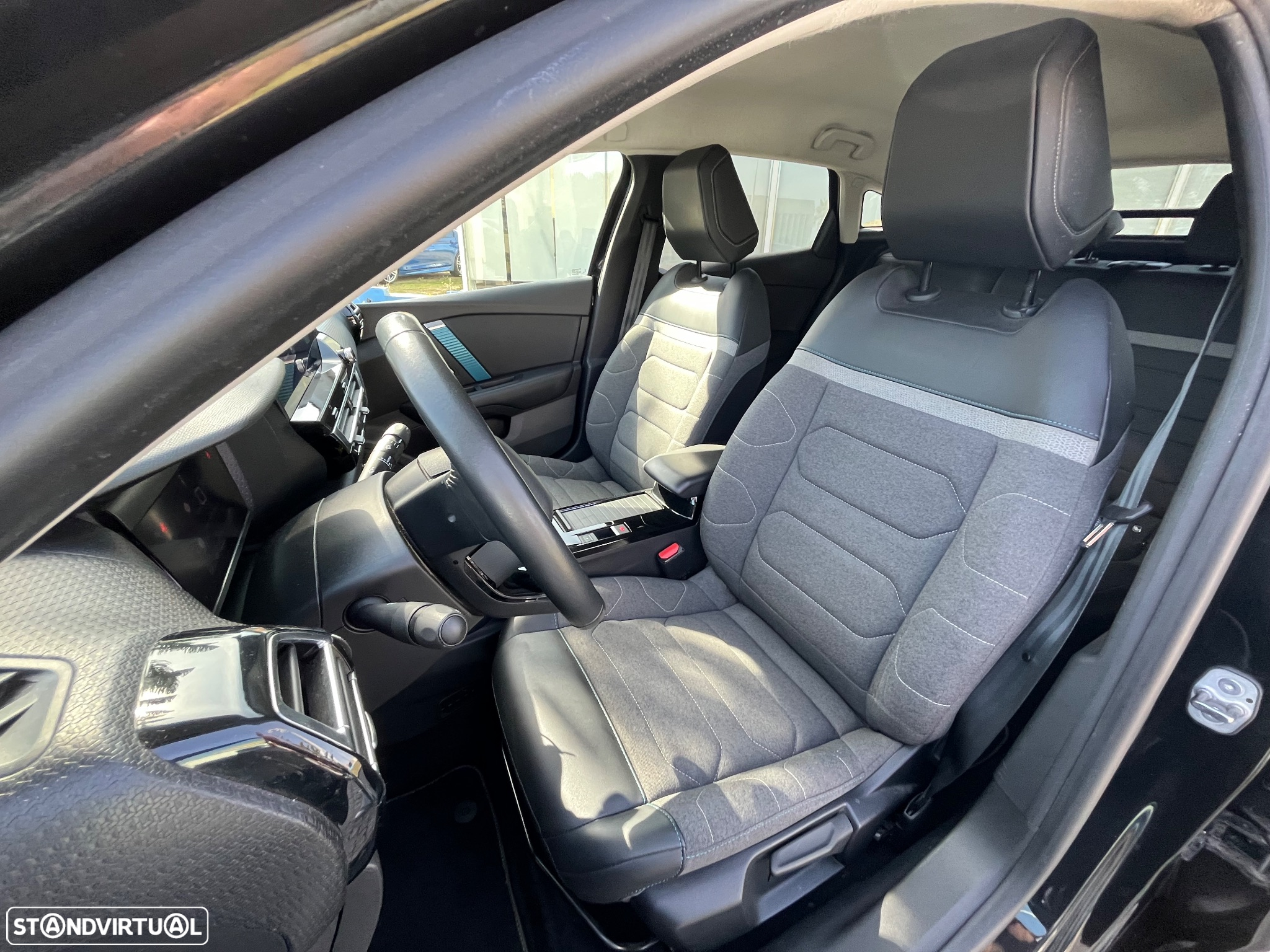 Citroën e-C4 50 kWh Shine Pack - 26