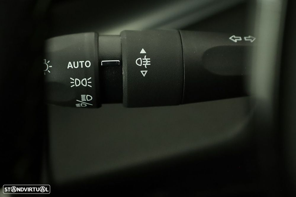 Peugeot 308 SW 1.2 PureTech GT EAT8 - 17