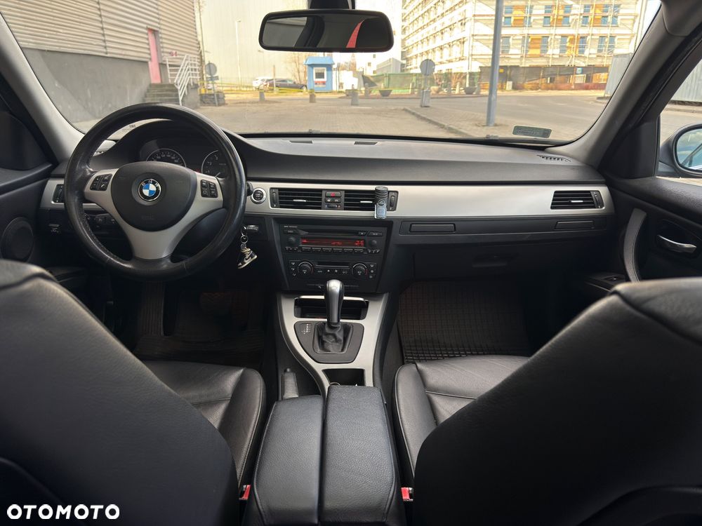 BMW Seria 3 - 21