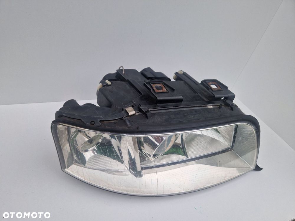 AUDI A6 C5 LAMPA PRZÓD PRZEDNIA PRAWA  EUROPA - 4