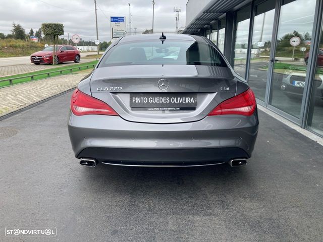 Mercedes-Benz CLA 220 CDI Urban Aut. - 11