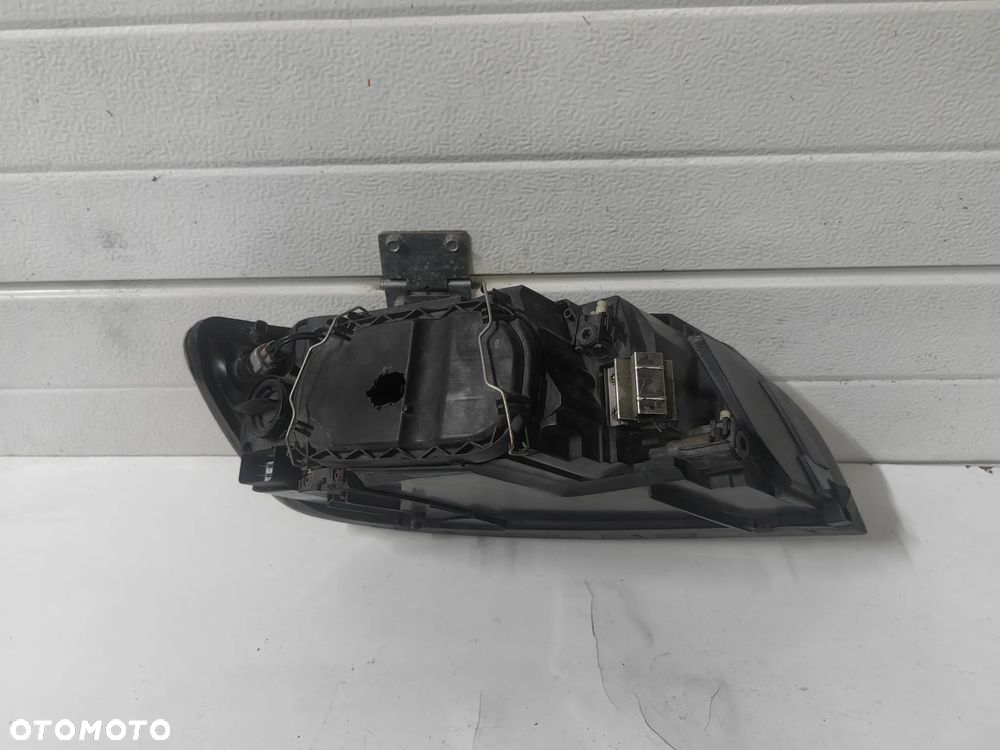 Volvo V50 S40 lampa przednia lewa - 3