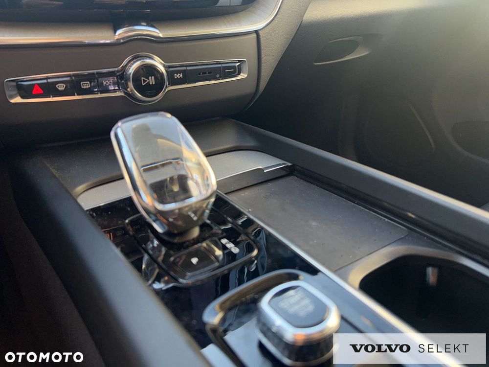 Volvo XC 60 - 22