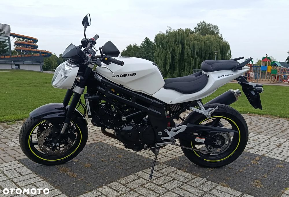 Hyosung GT Comet - 1