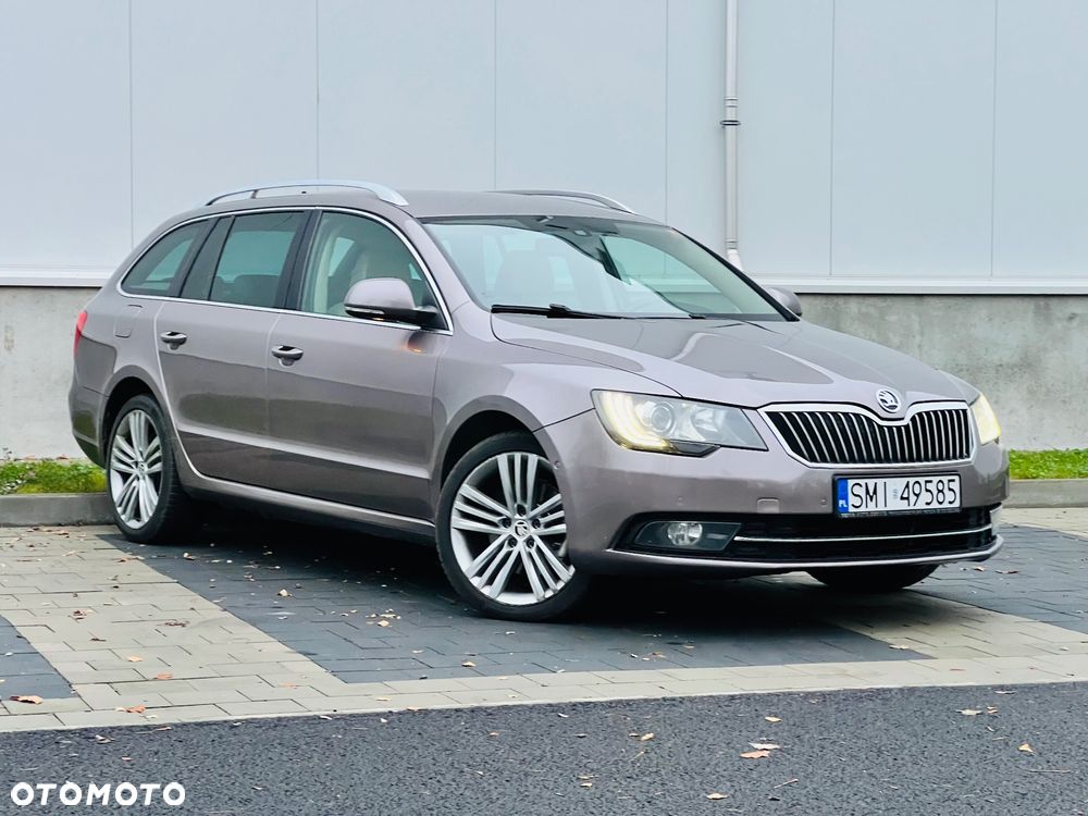 Skoda Superb 2.0 TDI 4x4 Elegance DSG - 6
