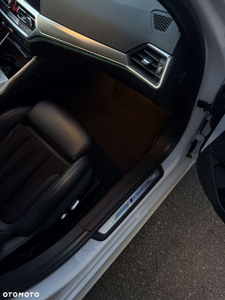 BMW Seria 3 330i xDrive M Sport sport - 13