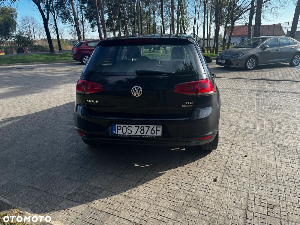 Volkswagen Golf 1.6 TDI BlueMotion Technology Comfortline - 4
