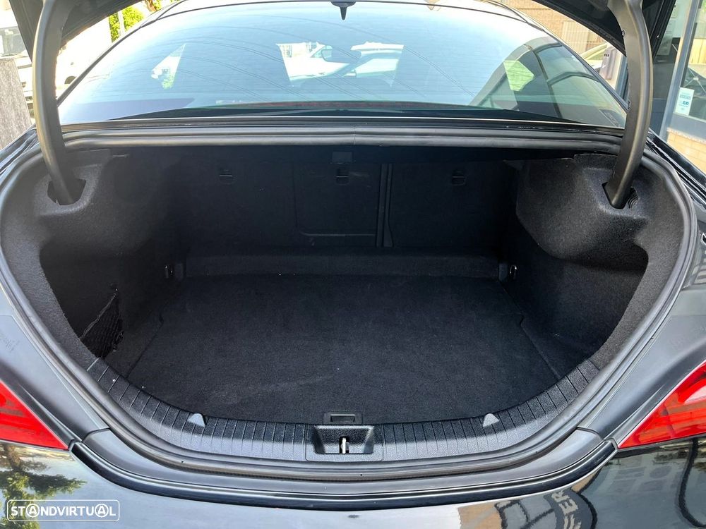 Mercedes-Benz CLA 180 - 38