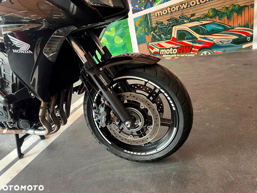 Honda CBF - 17