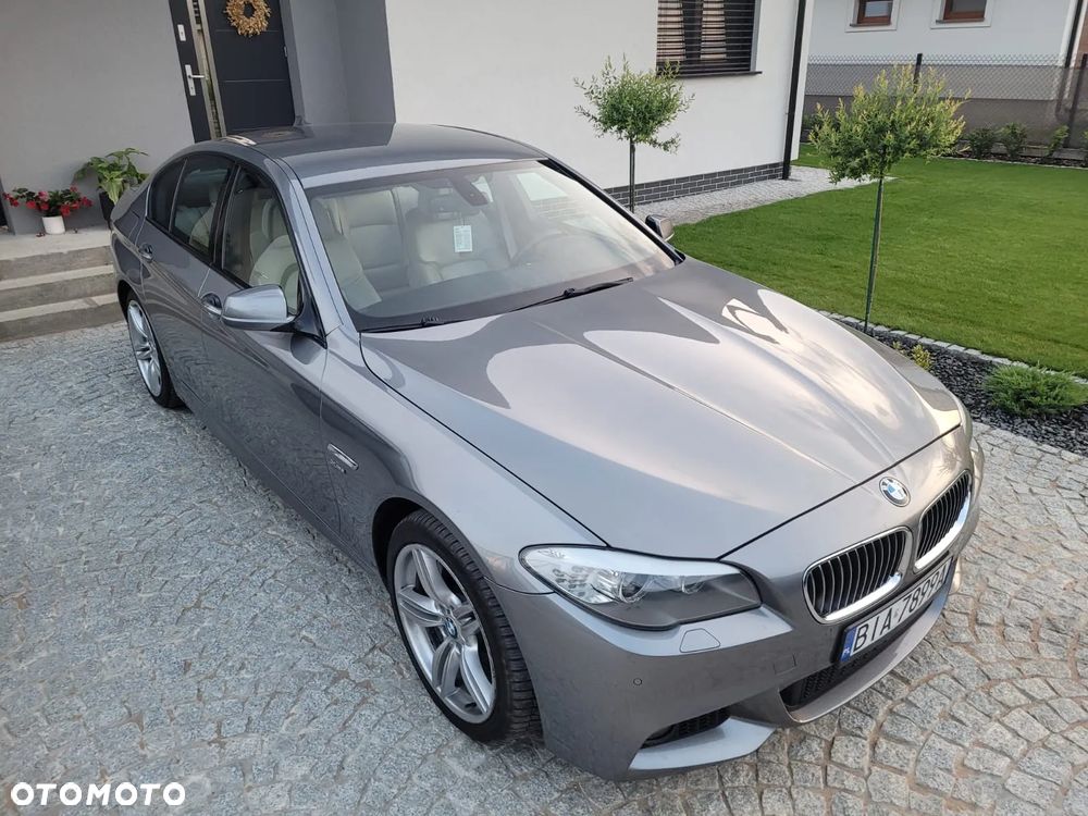 BMW Seria 5 528i xDrive - 8