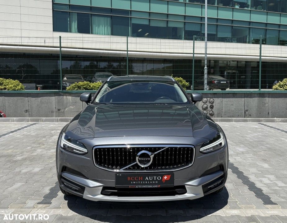 Volvo V90 Cross Country D4 AWD Geartronic - 9