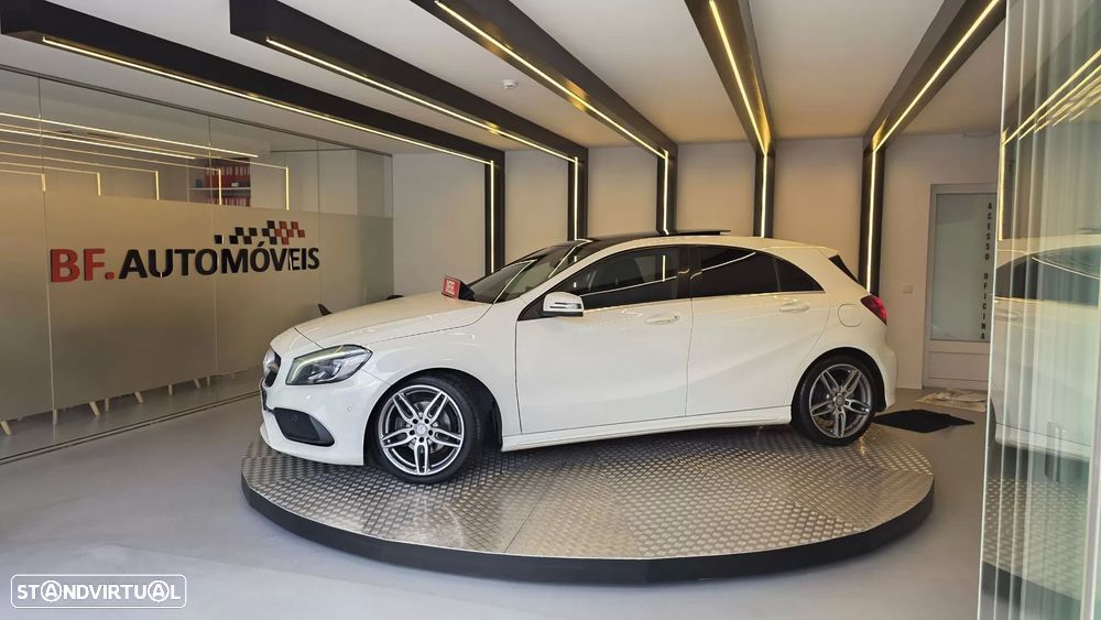 Mercedes-Benz A 200 d AMG Line - 13