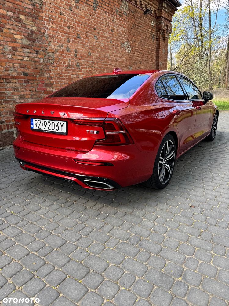 Volvo S60 T5 Drive-E R-Design Summum - 4