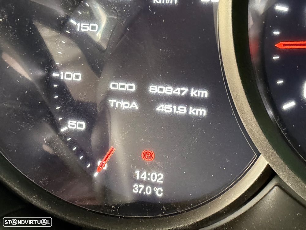 Porsche Macan S - 26