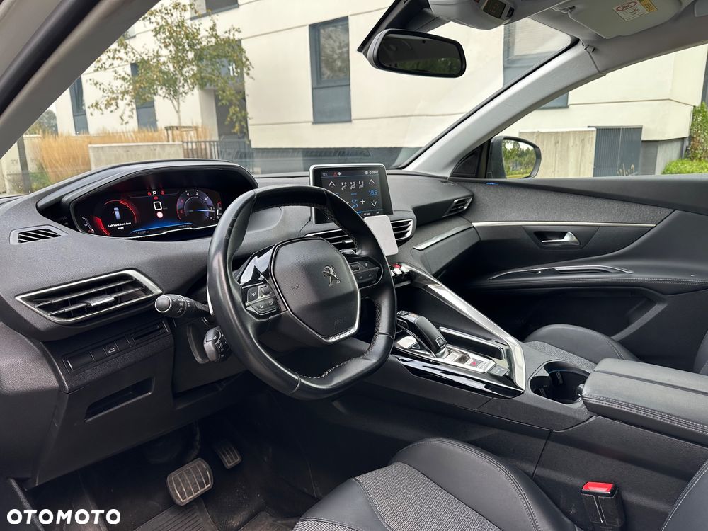 Peugeot 5008 1.5 BlueHDI Allure S&S EAT8 - 14