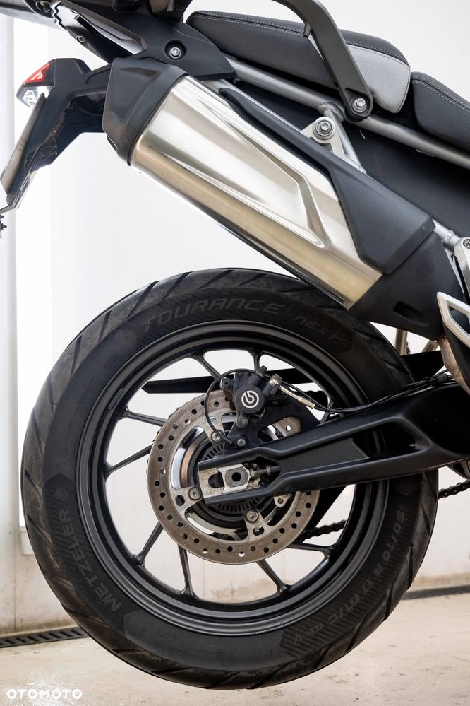 Triumph Tiger - 35