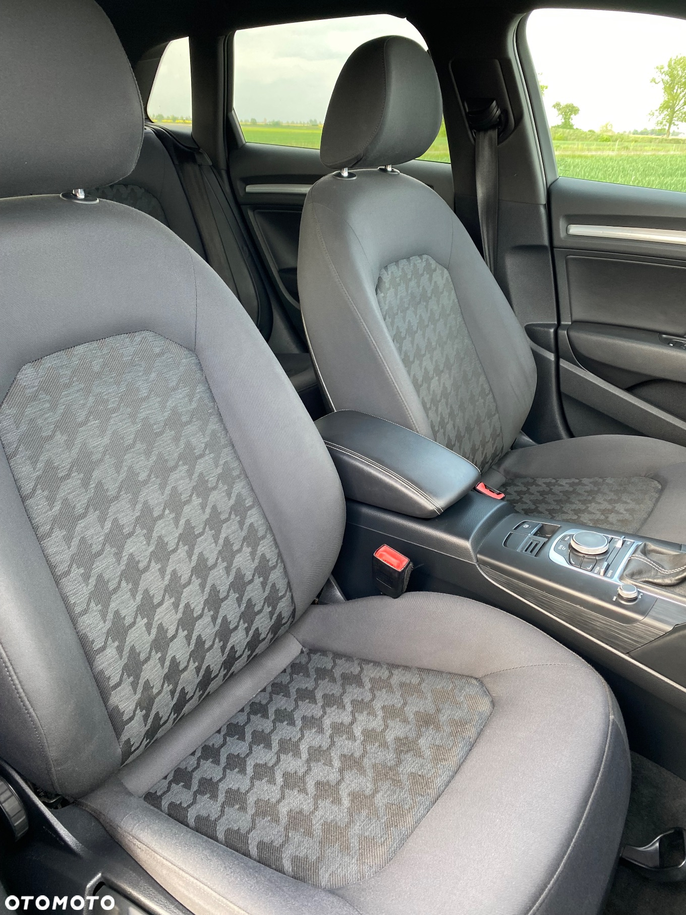 Audi A3 Sportback 2.0 TDI - 13