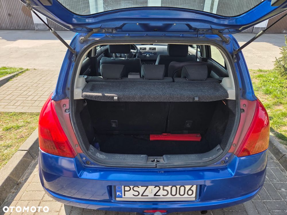 Suzuki Swift - 3