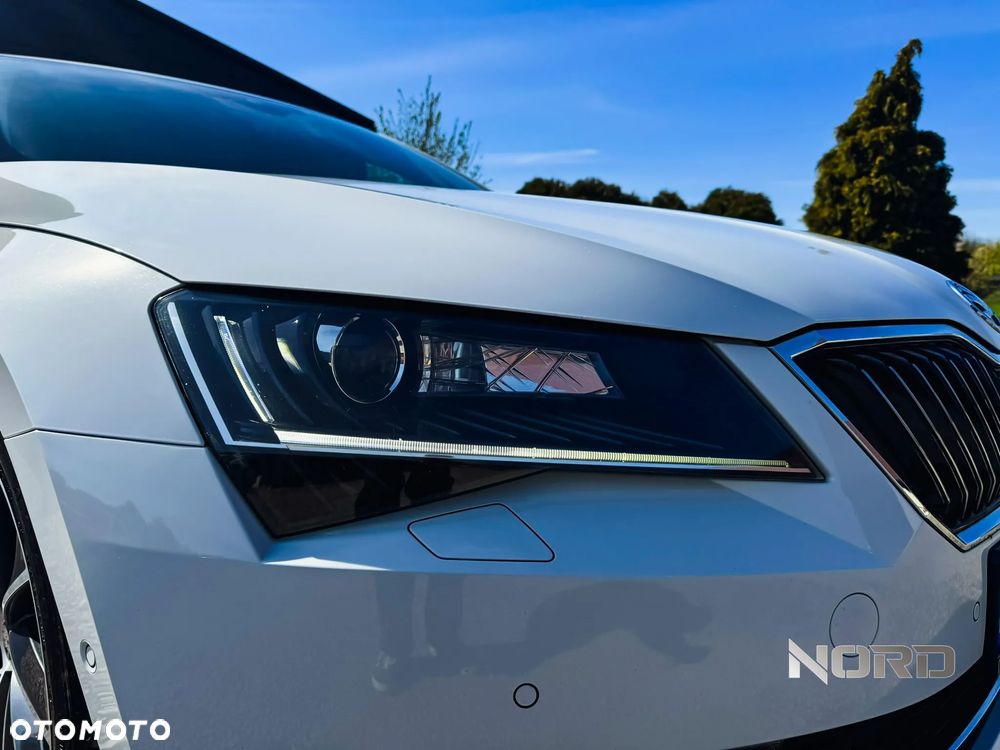 Skoda Superb 2.0 TDI 4x4 DSG L&K - 12