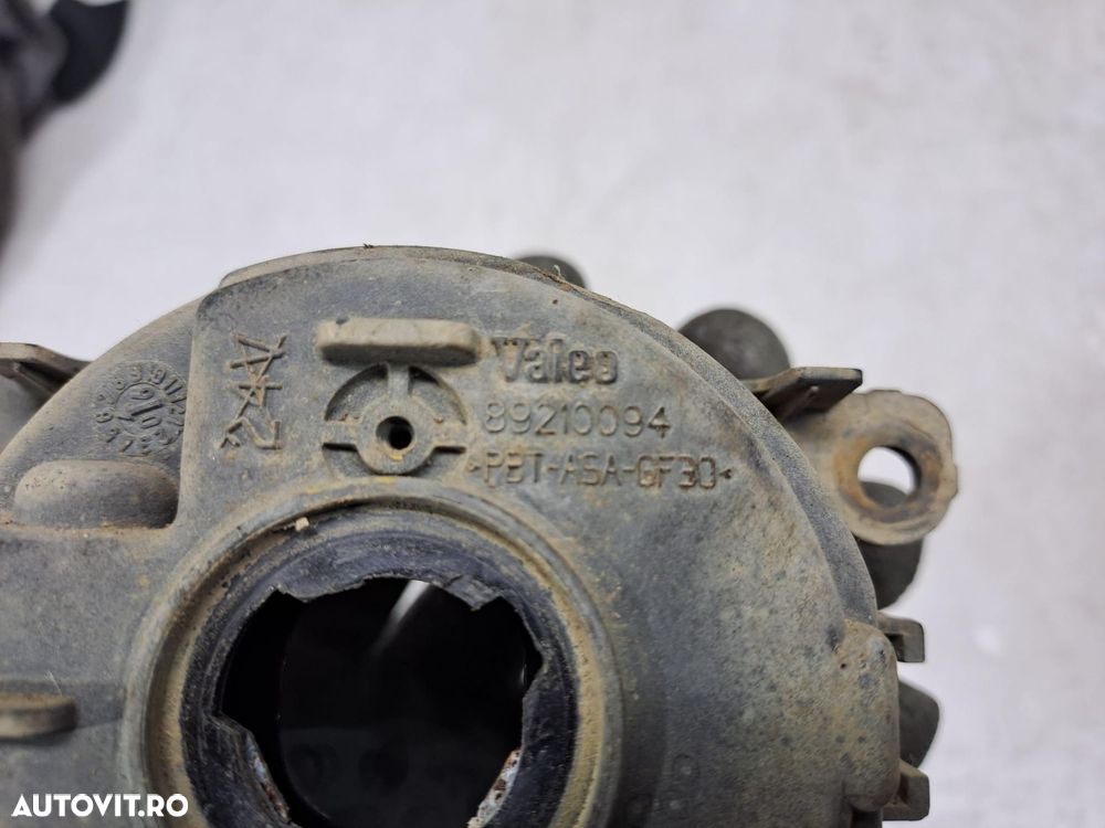 Proiector ceata 89210094 Ford Fiesta 5 (facelift) - 2