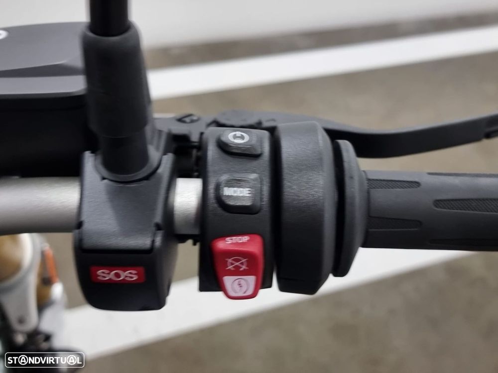 BMW R 12 nineT 12 NineT San Remo green metallic - 12