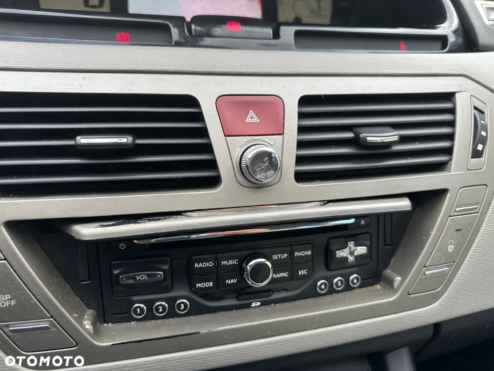 Citroën C4 Picasso 1.6 HDi FAP Exclusive - 25