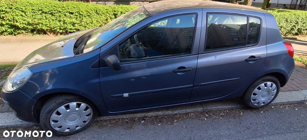 Renault Clio 1.2 16V Authentique - 1