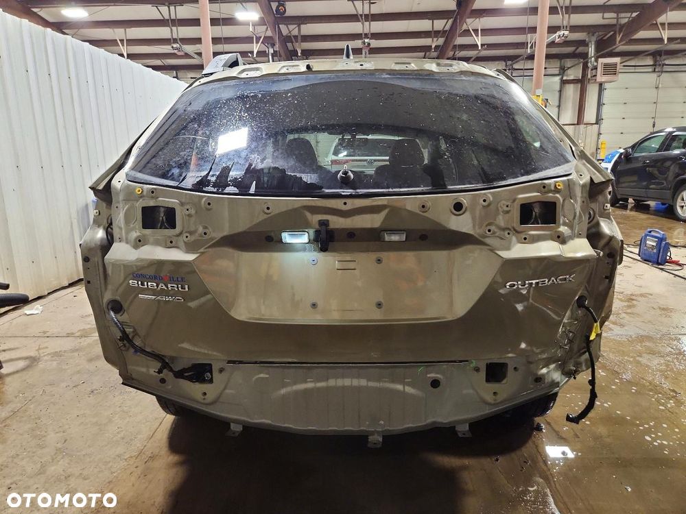 Subaru Outback - 7