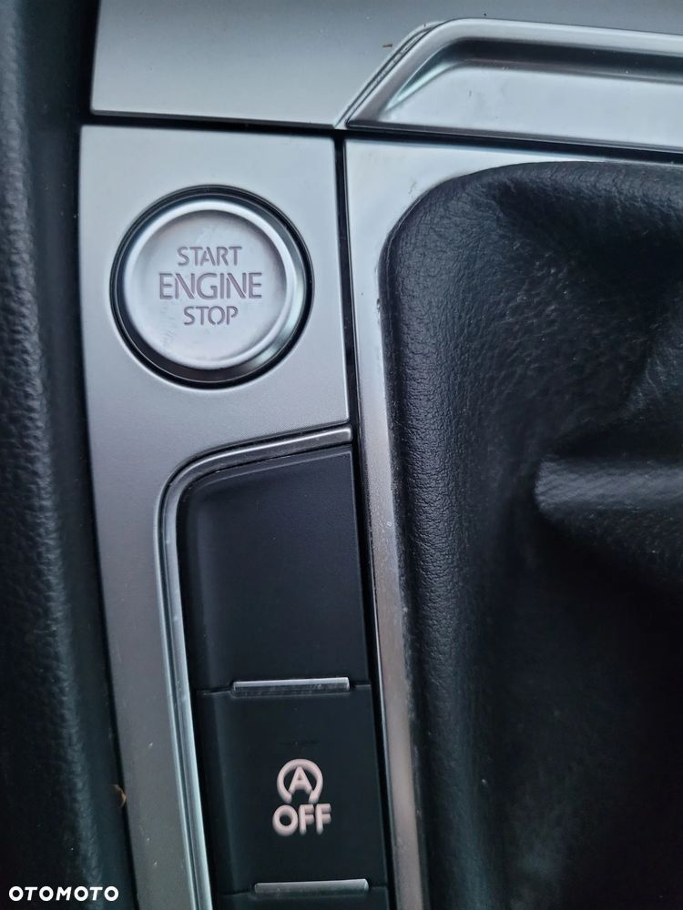 Volkswagen Passat 2.0 TDI SCR (BlueMotion Technology) Comfortline - 13