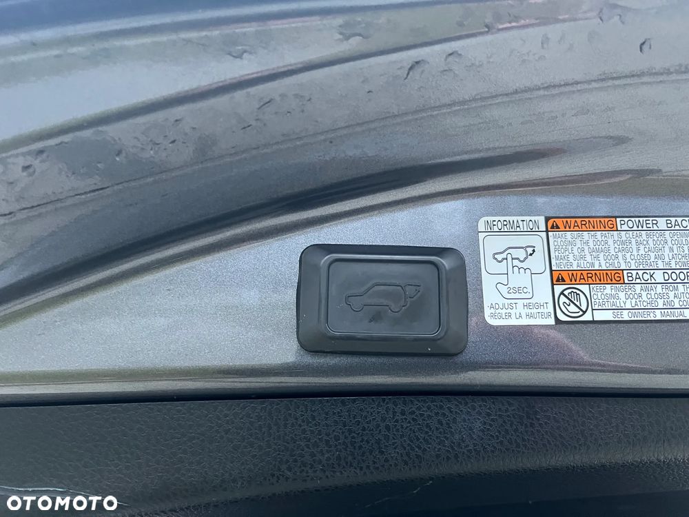 Toyota RAV4 - 32