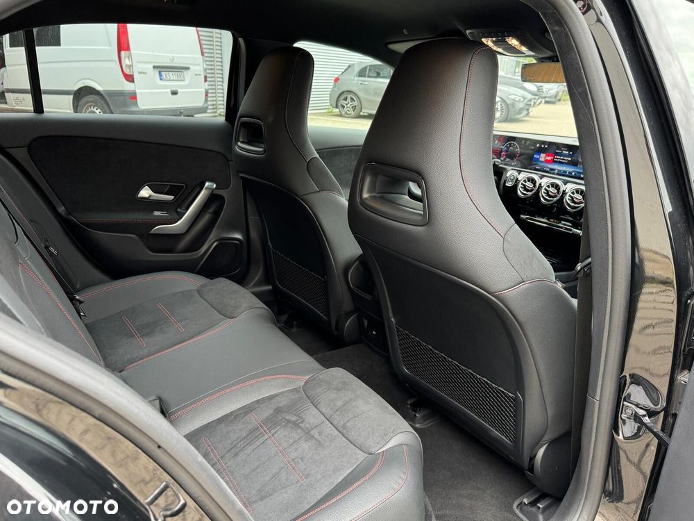 Mercedes-Benz Klasa A 200 AMG Line 7G-DCT - 19