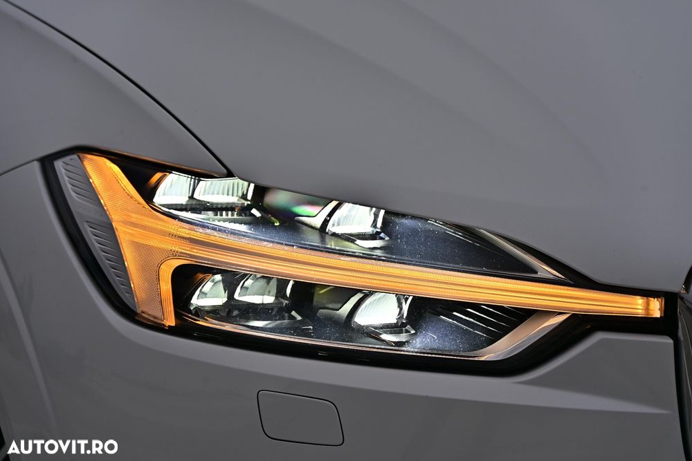 Volvo XC 60 D4 AWD Geartronic Inscription - 27