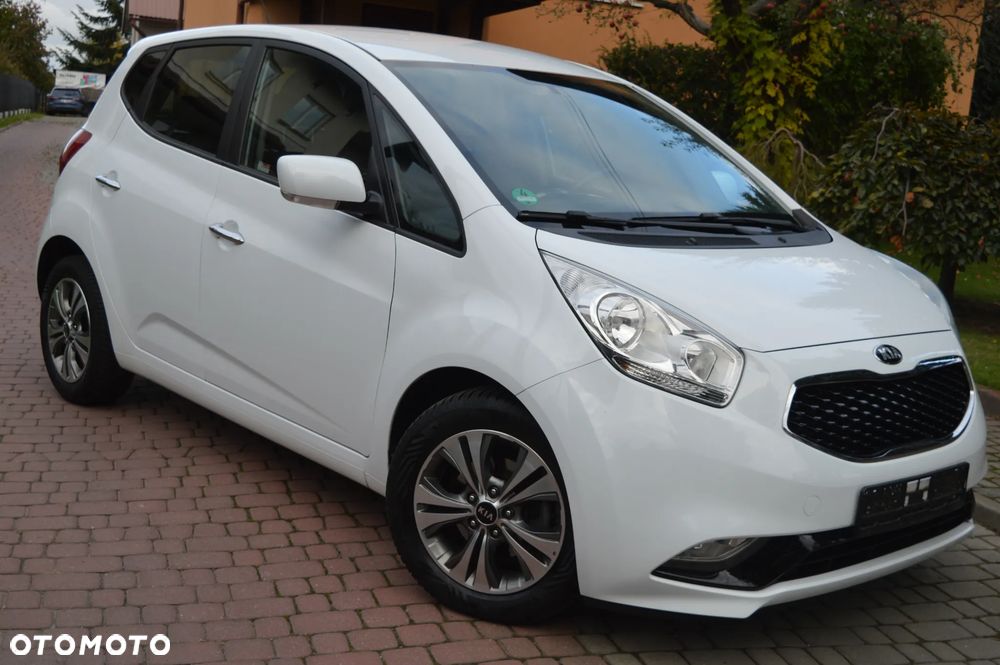 Kia Venga 1.4 CVVT Titanium Collection - 11