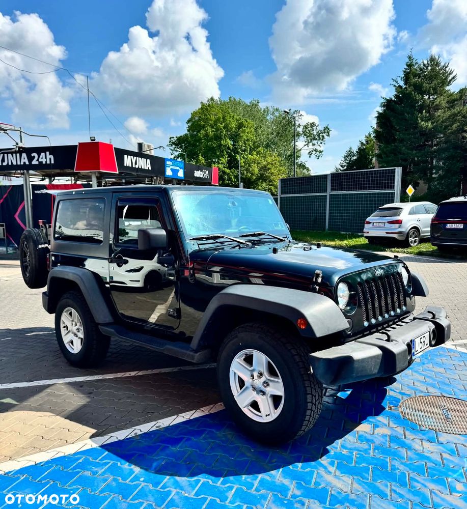 Jeep Wrangler - 2