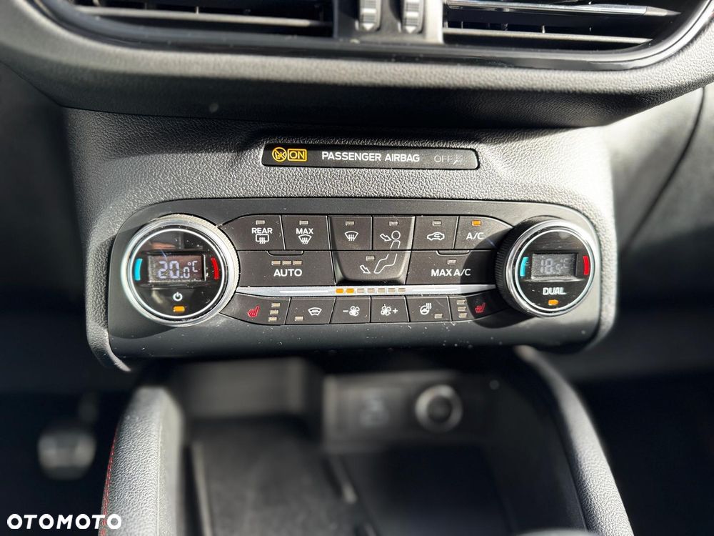 Ford Kuga - 20