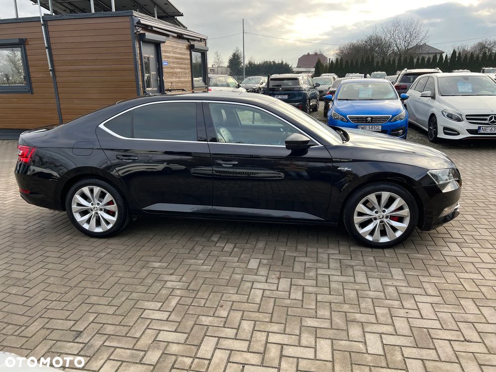 Skoda Superb - 38