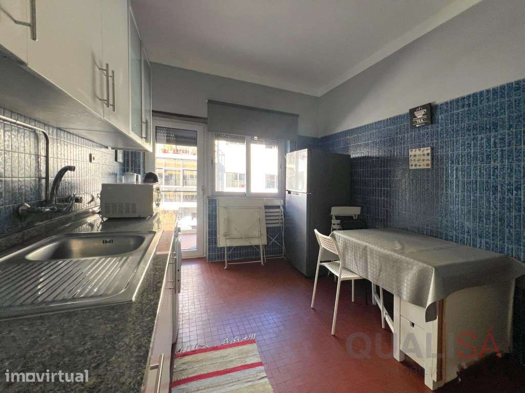 Apartamento T1 com varandas, equipado e mobilado, em S. Vítor em Br... - Grande imagem: 3/15
